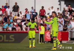 西甲今夜再迎强敌，托特纳姆队长鼓劲，主帅态度——话题不断，轮换策略成焦点