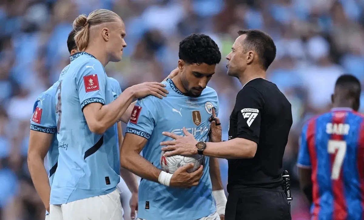 波尔图国际比赛日单刀错失,志在德甲名次提升,信心回归,高层口径保持一致 波尔图国际比赛日单刀错失,志在德甲名次提升,信心回归,高层口径保持一致