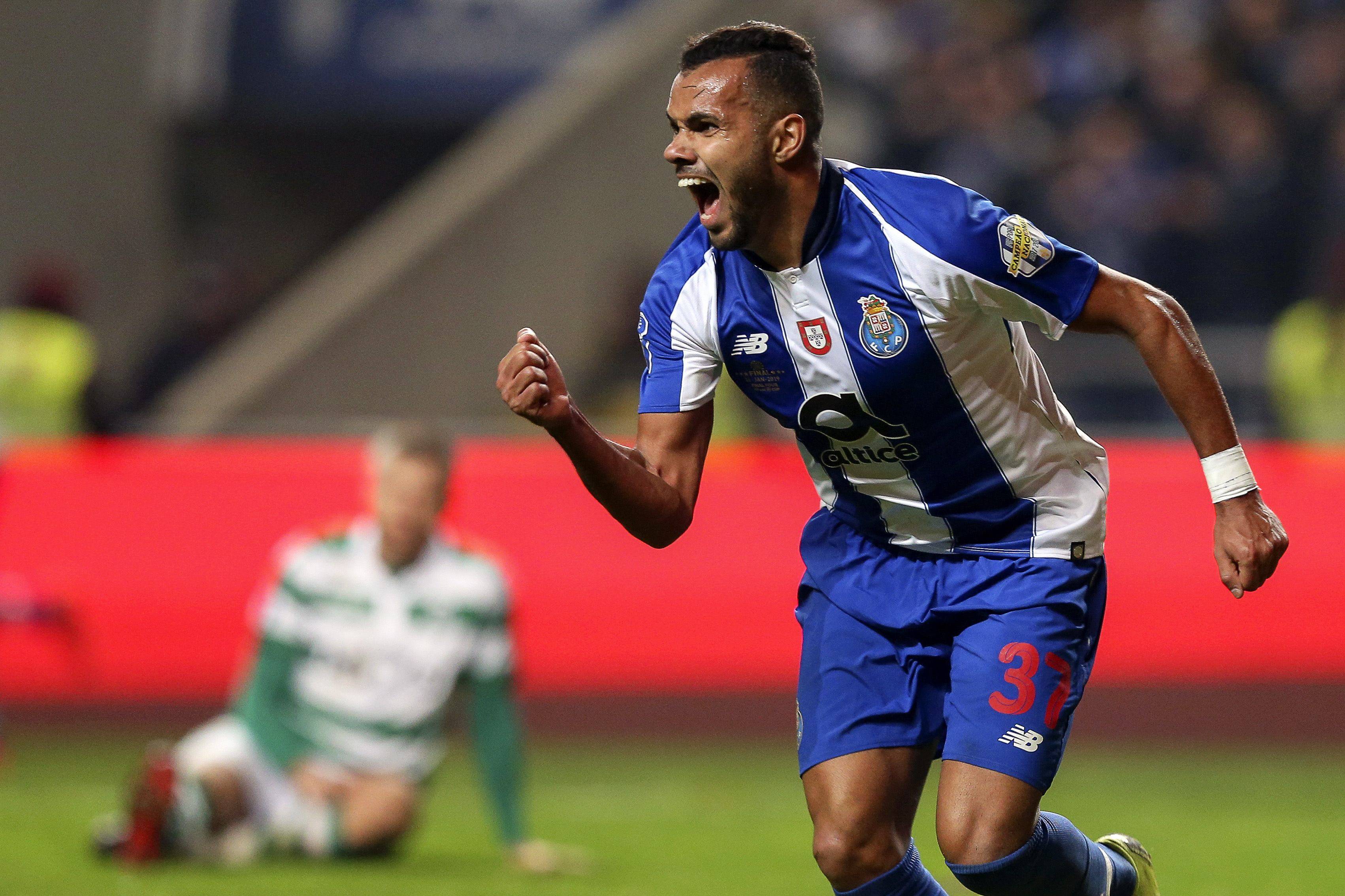 波尔图国际比赛日单刀错失,志在德甲名次提升,信心回归,高层口径保持一致 波尔图国际比赛日单刀错失,志在德甲名次提升,信心回归,高层口径保持一致