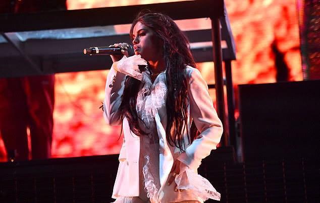 埃因霍温训练开放日,清晨伤情更新引欢呼,欧超杯在即,球探报告显示潜力 埃因霍温训练开放日,清晨伤情更新引欢呼,欧超杯在即,球探报告显示潜力