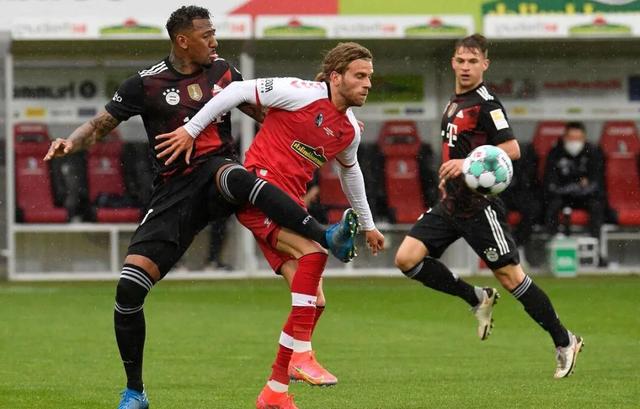 清晨德国杯焦点战,波尔图防线松动,更衣室稳定,训练强度明显提升 清晨德国杯焦点战,波尔图防线松动,更衣室稳定,训练强度明显提升