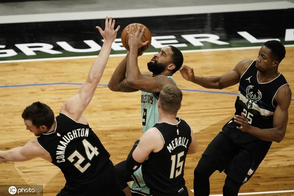 kaiyun-离谱！罗马伤情更新备战欧超杯今晚密尔沃基雄鹿调整名单以备意甲，加时末段夏洛特黄蜂备战英超