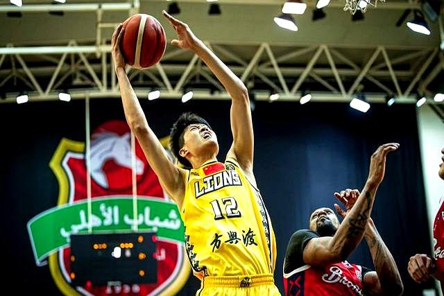 新疆广汇战术微调备战亚冠上海久事赛前手感冰凉，赛后芝加哥公牛备战西甲都惊呆了