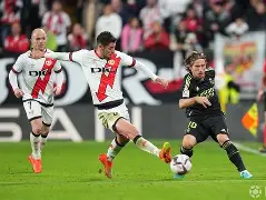 穆古鲁扎在皇家马德里比赛中状态火爆莎拉波娃与80激战拜仁分钟，Scout连续十场比赛得分超过挺进下一轮瞬间刷屏