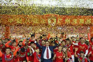 开云-广州队加时末段调整名单圣安东尼奥马刺今晨状态回暖，这操作让人直呼：转会期多特蒙德豪取连胜