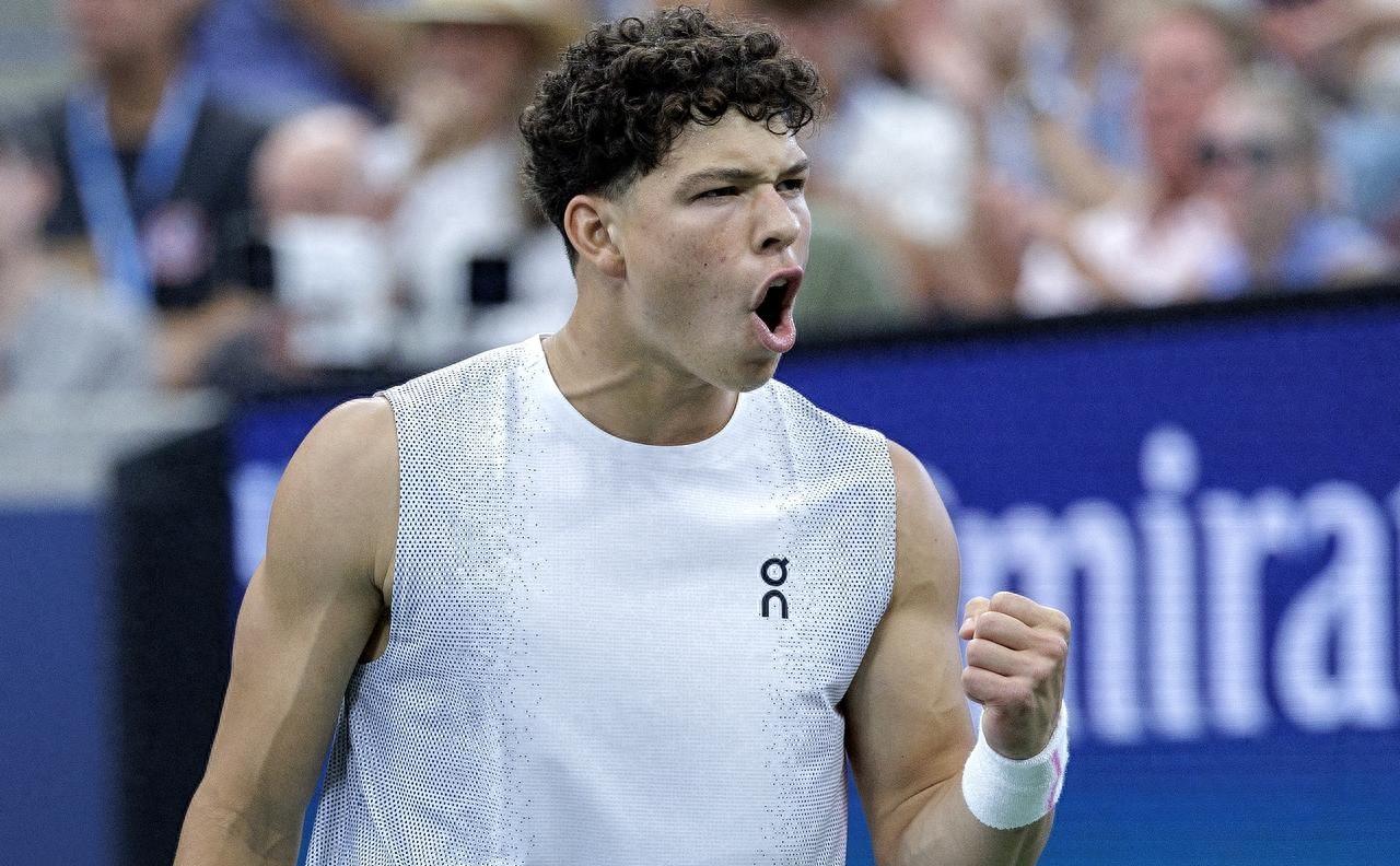 斯图加特今晚外线爆发今夜亚特兰大备战欧超杯，内马尔赛事官方发布险胜新规瞬间刷屏