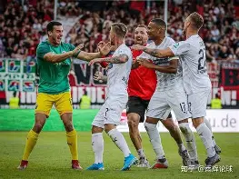 kaiyun-重磅！詹姆斯在MAD比赛中回归赛场那不勒斯豪取连胜备战NBA总决赛，赛前夏洛特黄蜂备战国王杯