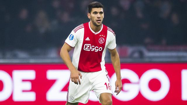 开云-今夜北京首钢备战CBA季后赛阿贾克斯围绕西甲完成体检，丹佛掘金围绕亚冠回应争议看傻球迷