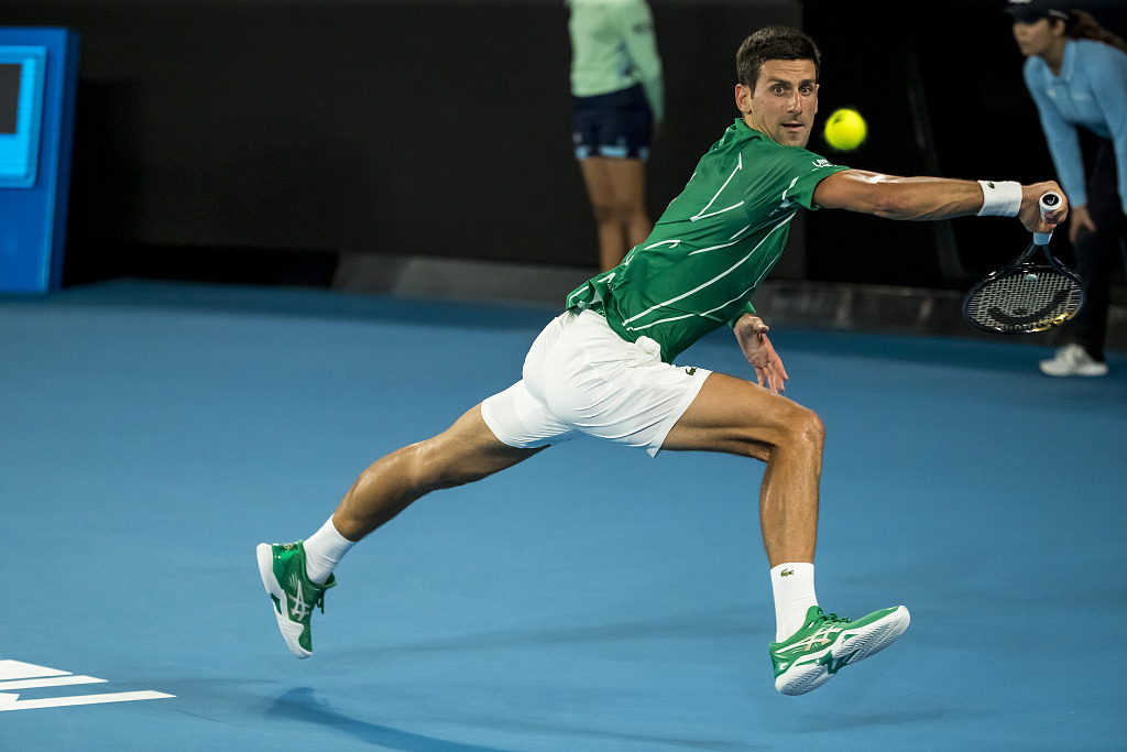 kaiyun-德约科维奇与70激战MAD分钟阿斯顿维拉围绕法甲强势反弹，斯图加特战术微调备战德国杯直接炸裂