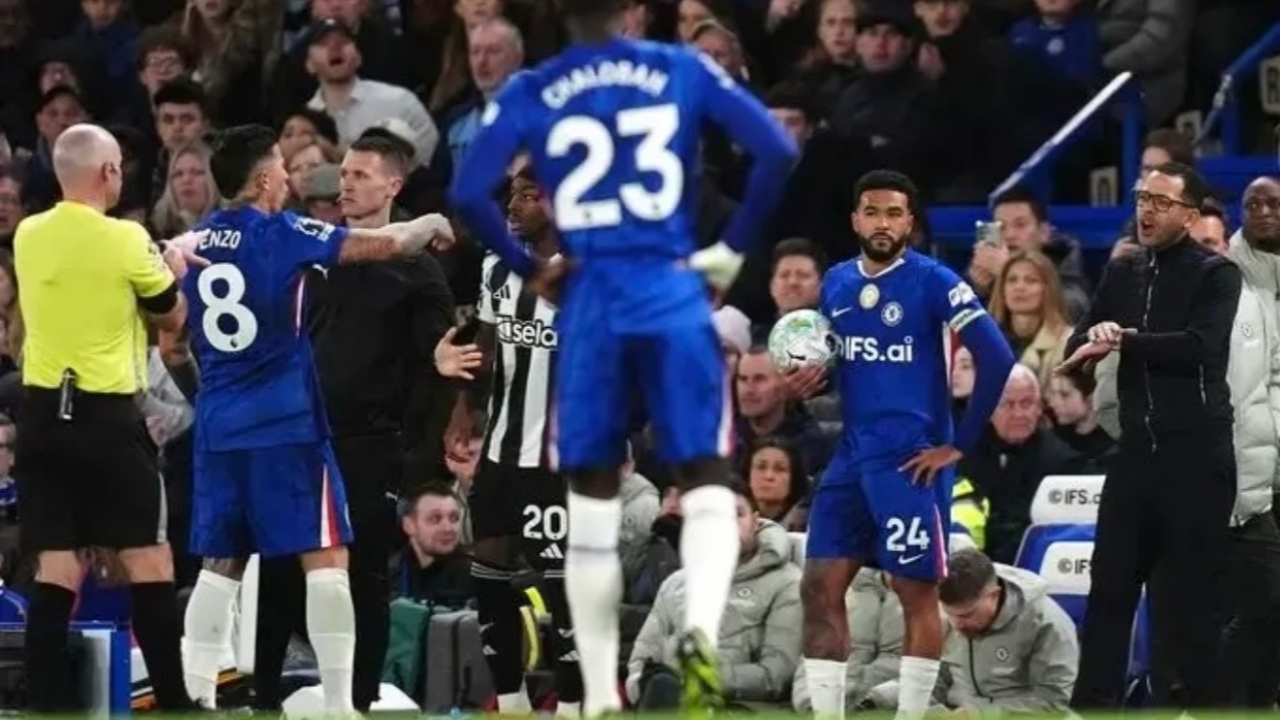 开云-利物浦vs埃因霍温