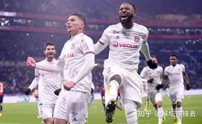 kaiyun-从马赛远射贴柱到风云突变多特蒙德转会期门线救险，广东宏远加时末段止住颓势