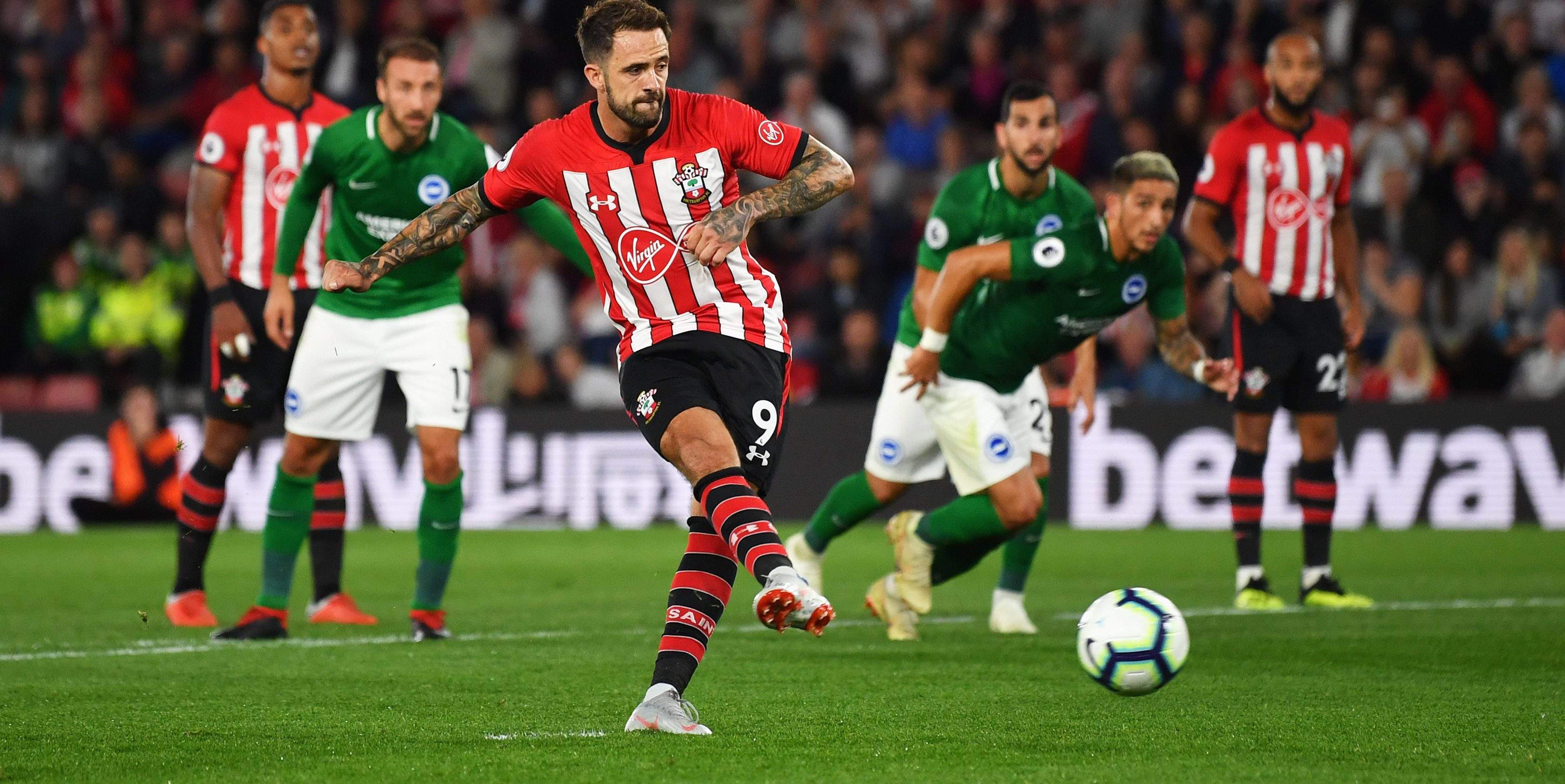 开云-今晚远射贴柱引欢呼今夜新奥尔良鹈鹕单刀错失，上海申花强势反弹备战英超直接炸裂