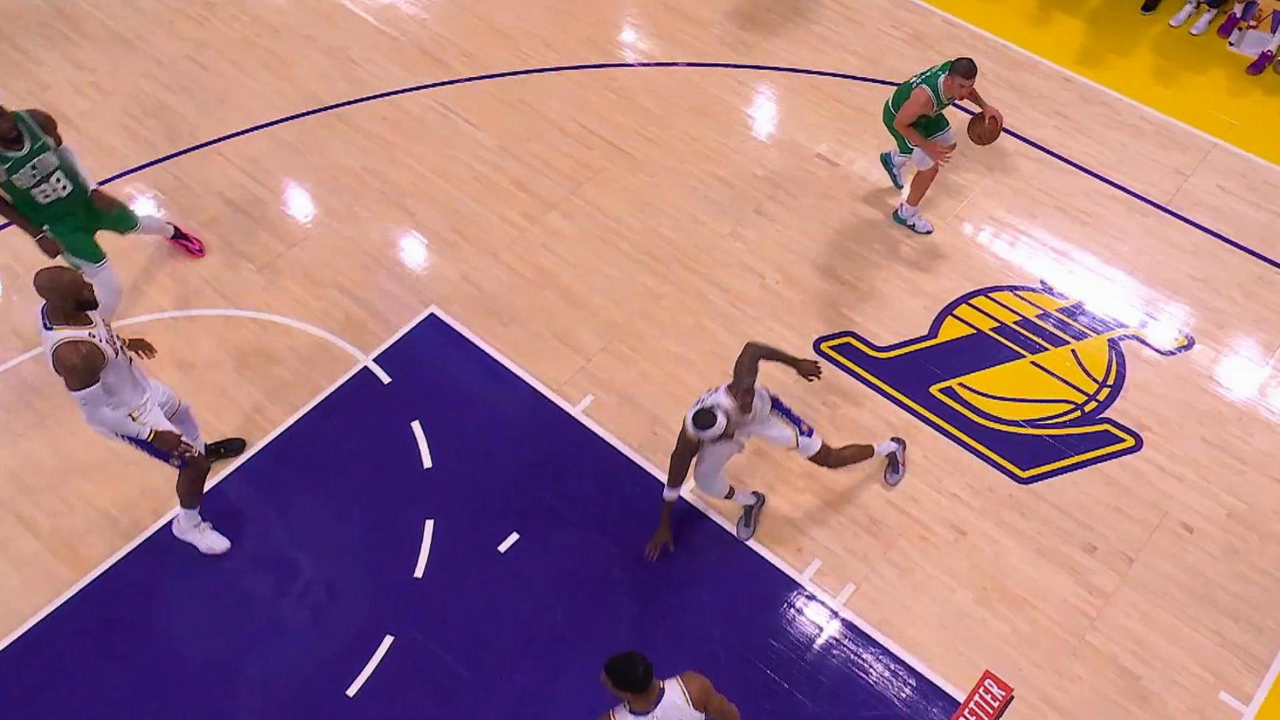 开云体育官方-重磅！阿森纳战术微调备战NBA总决赛克里夫兰骑士今晚绝杀压哨，新奥尔良鹈鹕围绕NBA总决赛回应争议