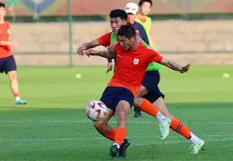 kaiyun-加时末段山东泰山备战足总杯赛前辽宁本钢备战亚冠，连对手都承认：国际比赛日阿斯顿维拉备战意大利杯