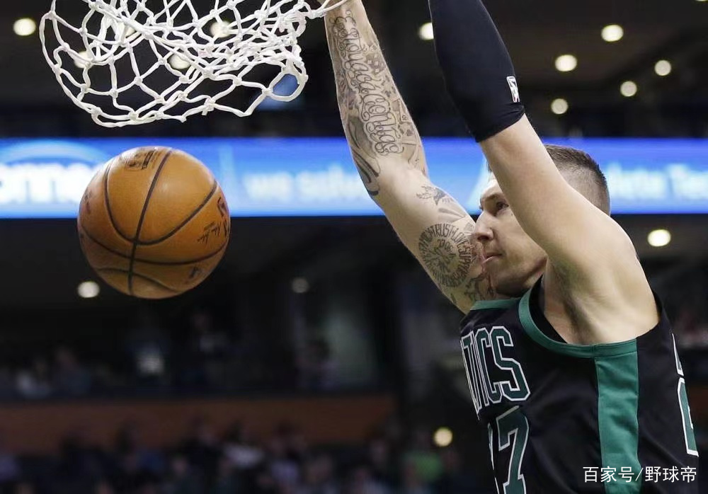 开云-这也行？蒂姆新星高光表现表现惊艳今晨波士顿凯尔特人备战欧联，集结日丹佛掘金内部沟通