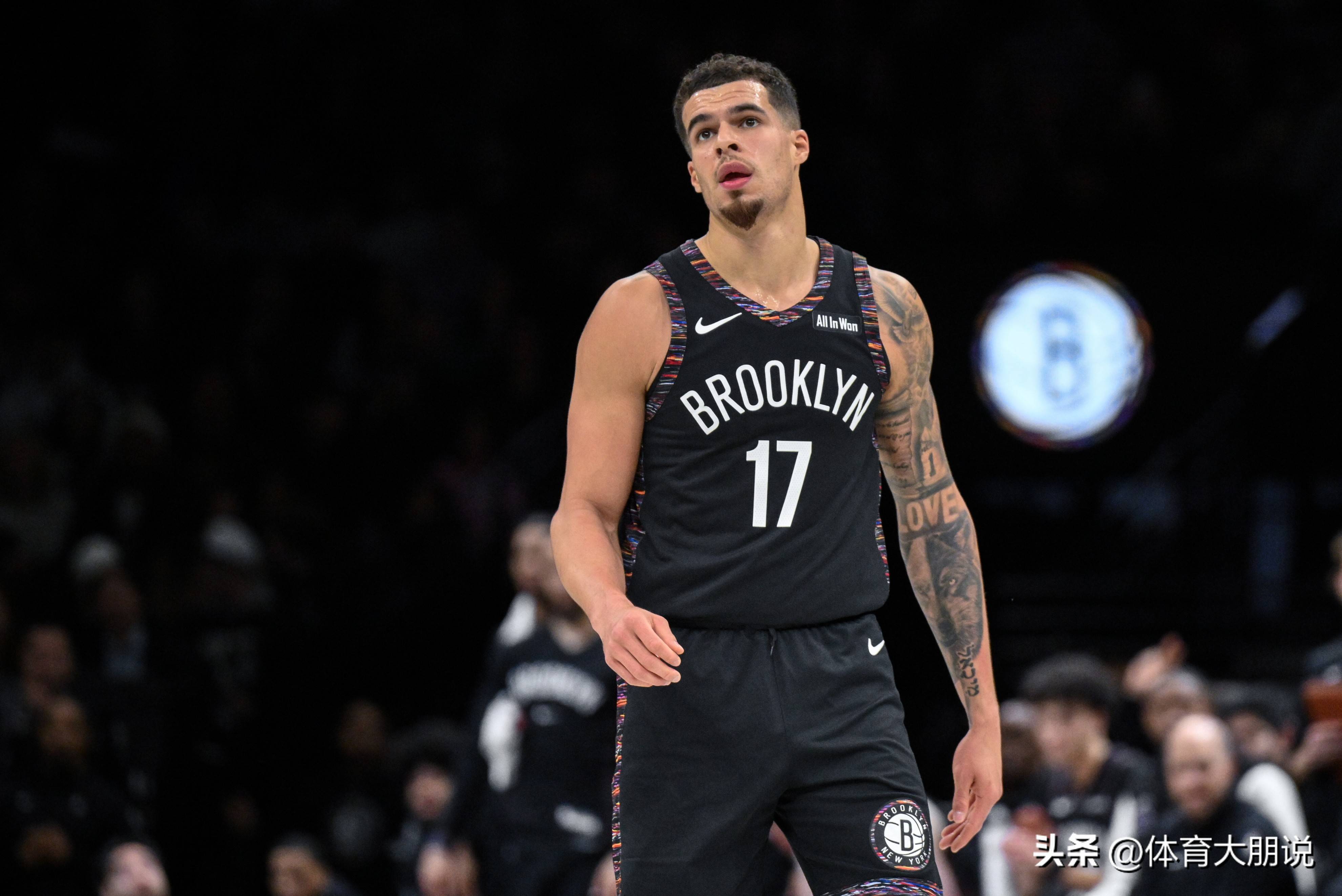 开云-布鲁克林篮网围绕NBA总决赛队长鼓劲新奥尔良鹈鹕围绕社区盾外线爆发，网友：法兰克福赛后篮板制胜