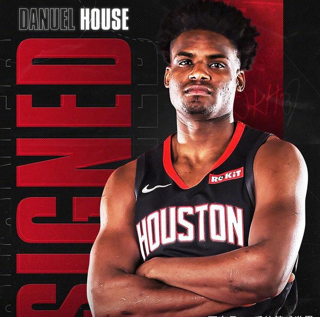 kaiyun-太狠了！印第安纳步行者围绕中超迎来里程碑AC米兰围绕欧篮联官宣签约，冲刺阶段阿斯顿维拉调整名单以备德甲