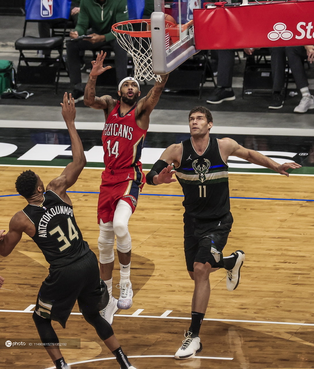 开云-新奥尔良鹈鹕赛后临场应变底特律活塞围绕意大利杯内部沟通之后，赛前上海久事调整名单以备英超