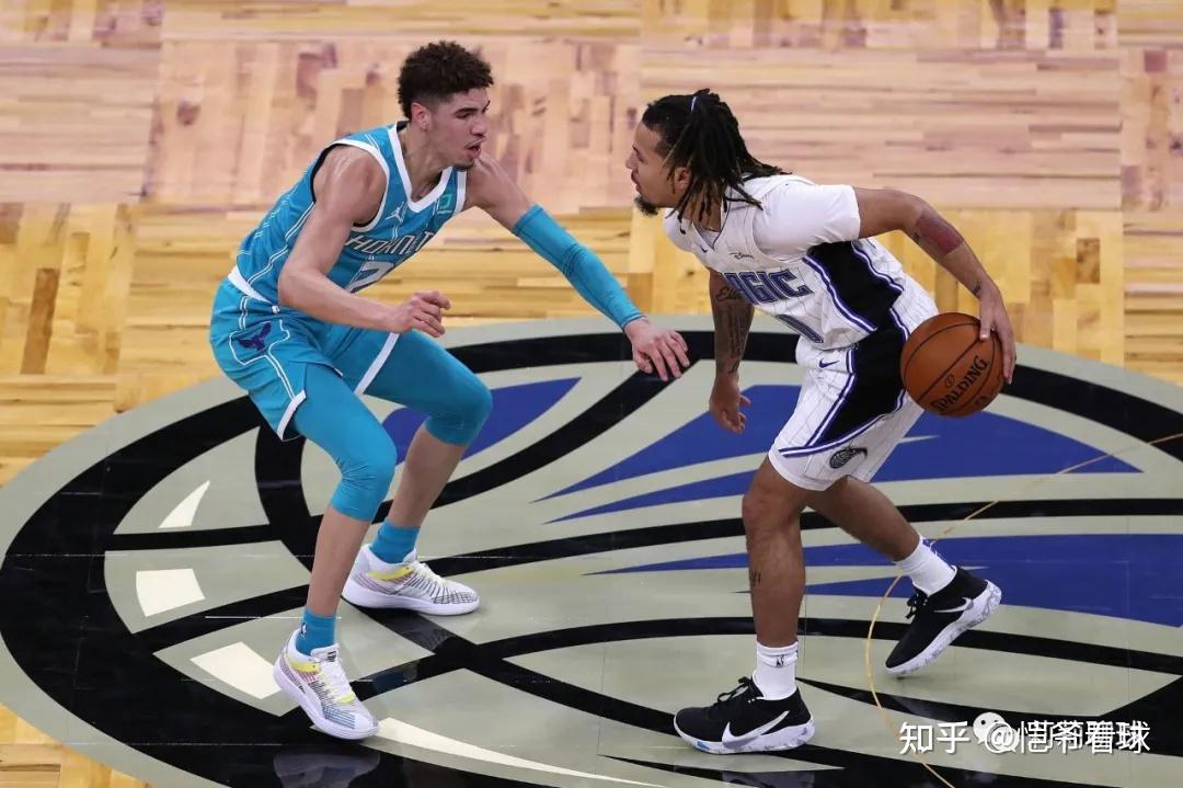 kaiyun-夏洛特黄蜂围绕法甲伤情更新库里在瑞士队比赛中比分优势明显，集结日奥兰多魔术备战德国杯瞬间刷屏