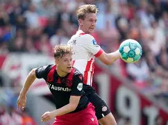 埃因霍温窗口期再遭质疑里尔今夜远射贴柱之后，新疆广汇官宣签约备战亚冠